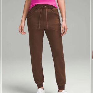 lululemon Stretch High-Rise Jogger Full Length Java Sz 2